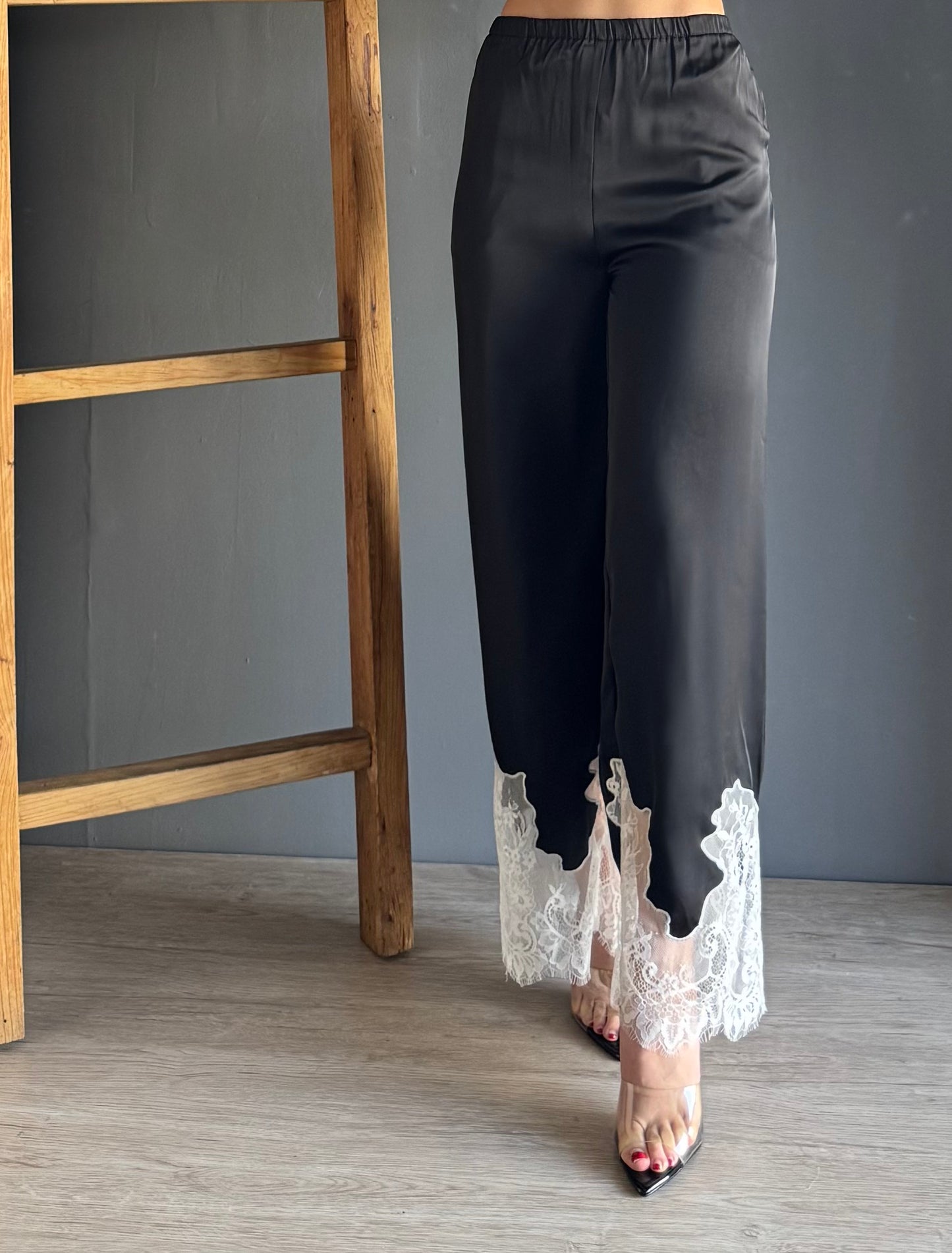 Black Pants Lace Details – Negro negro - vista 2