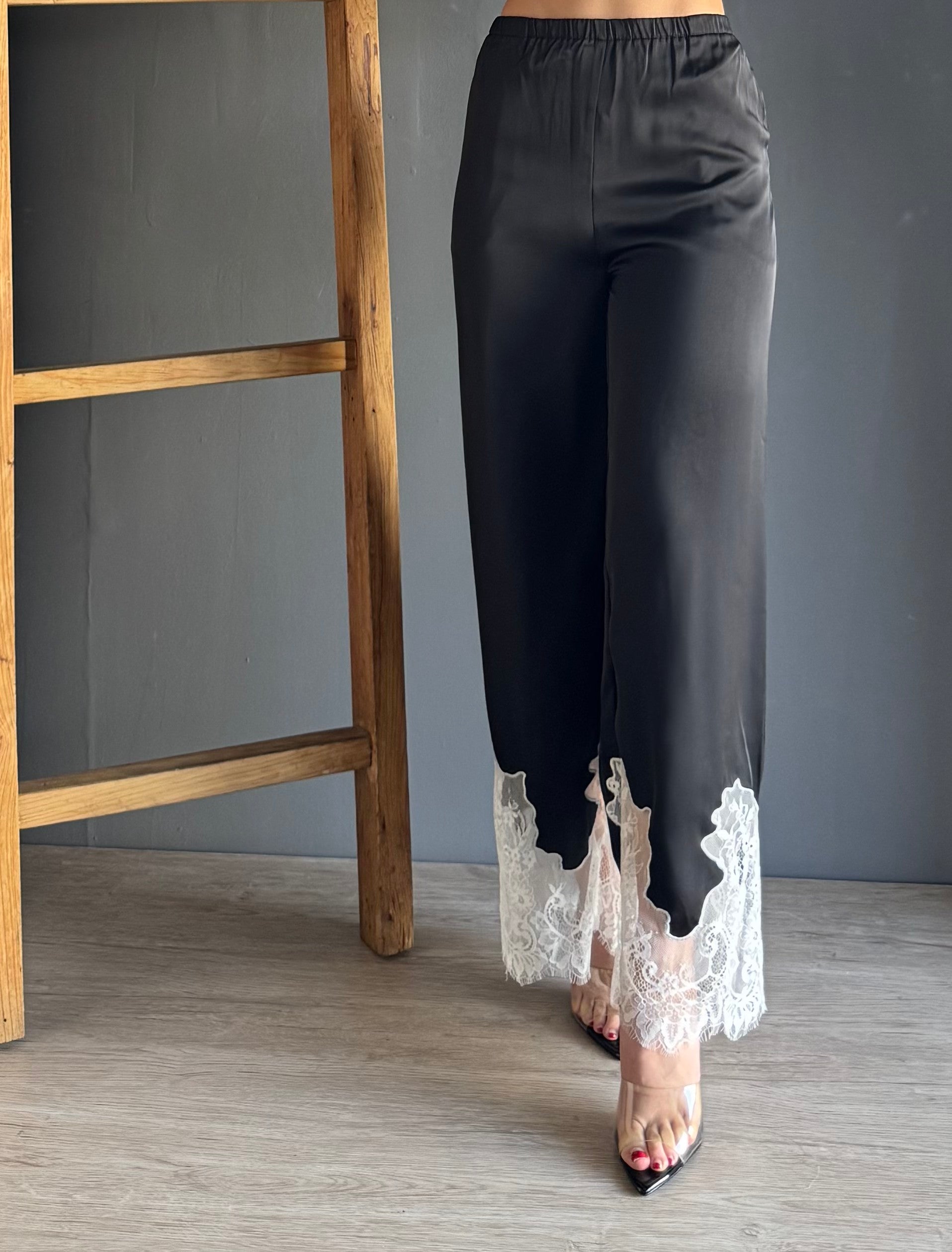 Black Pants Lace Details – Negro negro - vista 2