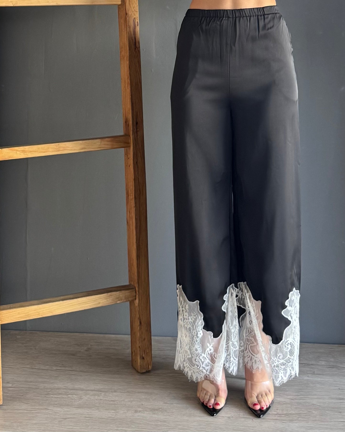 Black Pants Lace Details – Negro negro - vista 4