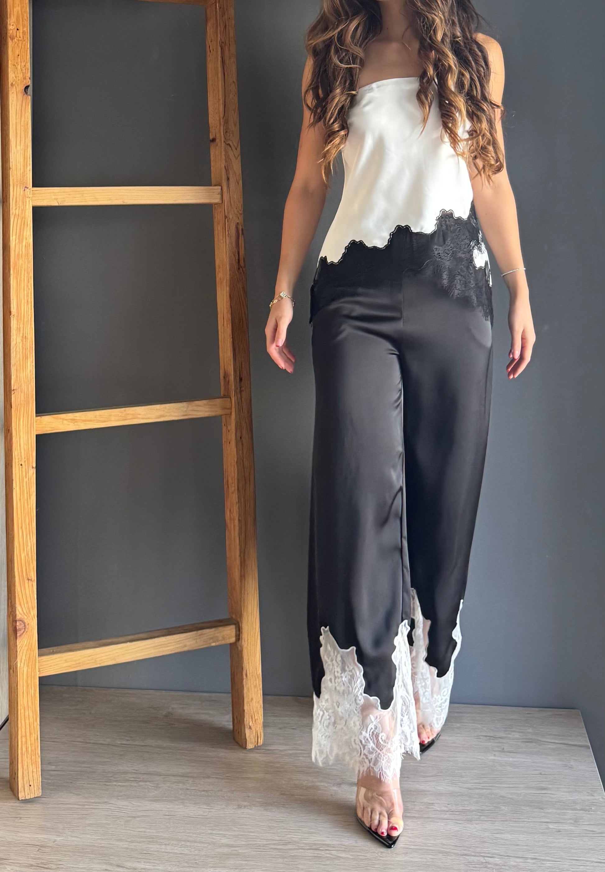 Black Pants Lace Details – Negro negro - vista 5