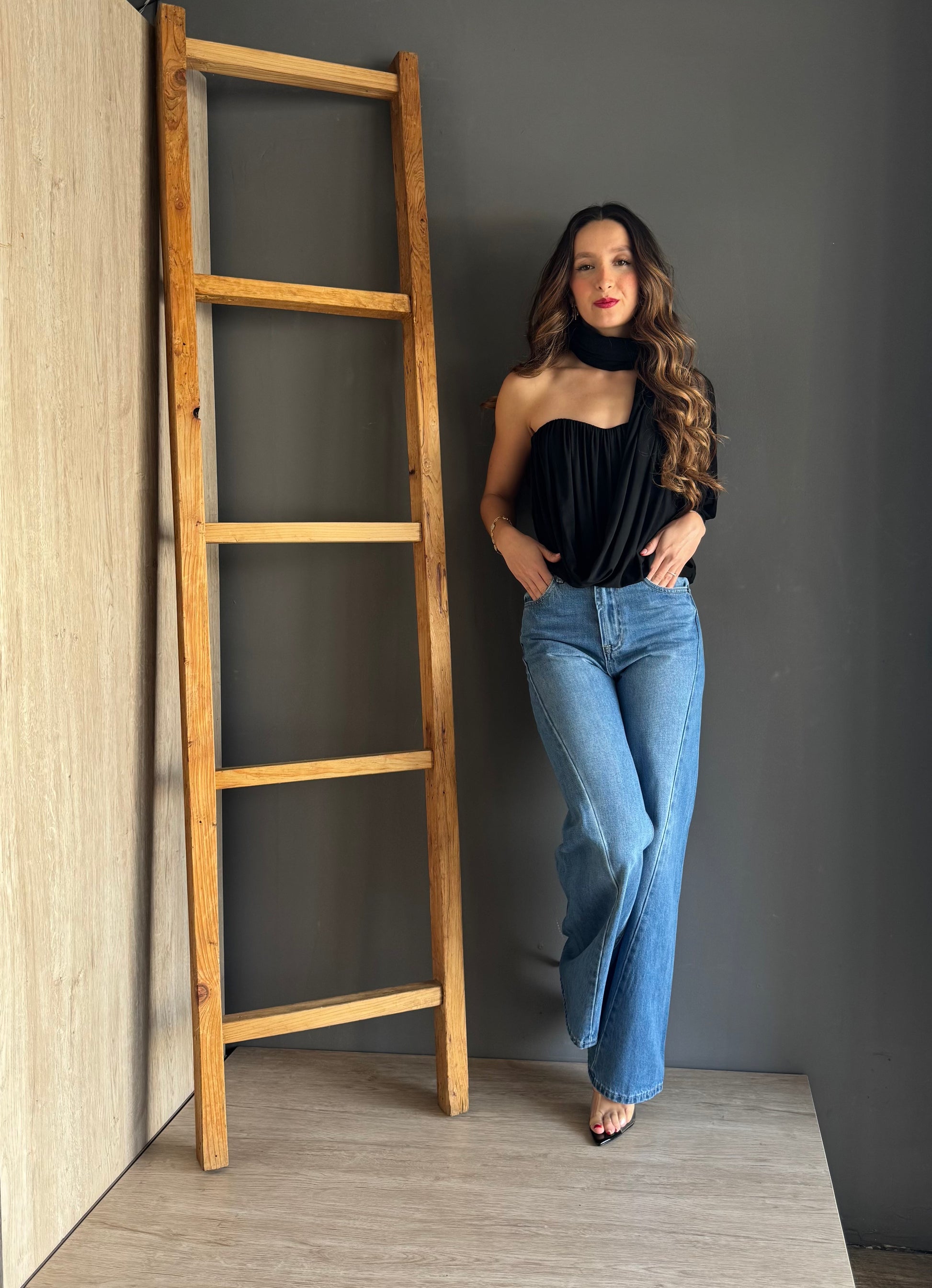 Black Ladies Satin Top – Negra negra - vista 4