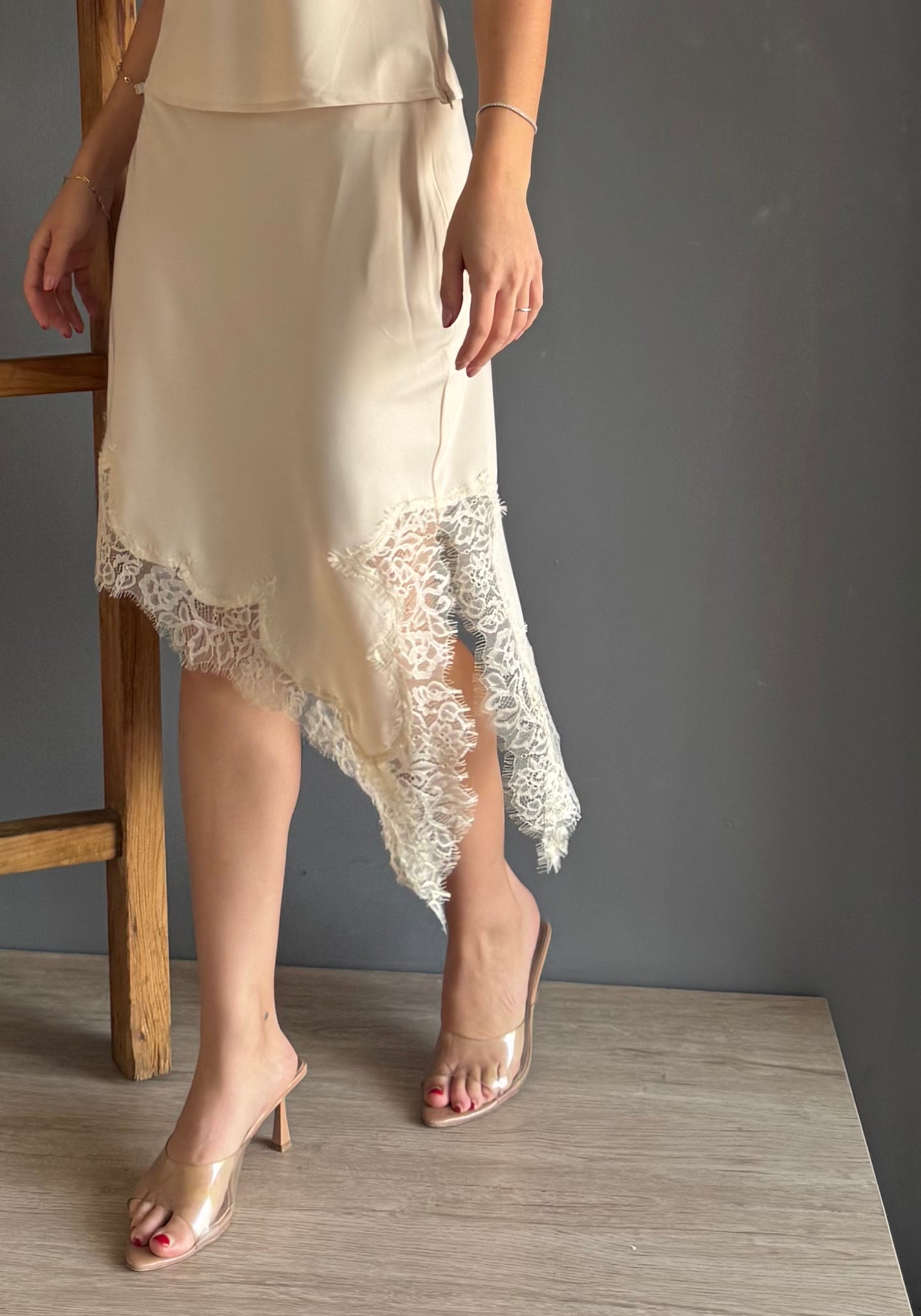 Cream Asymmetrical Satin Skirt – Champagne Claro champagne claro - vista 1