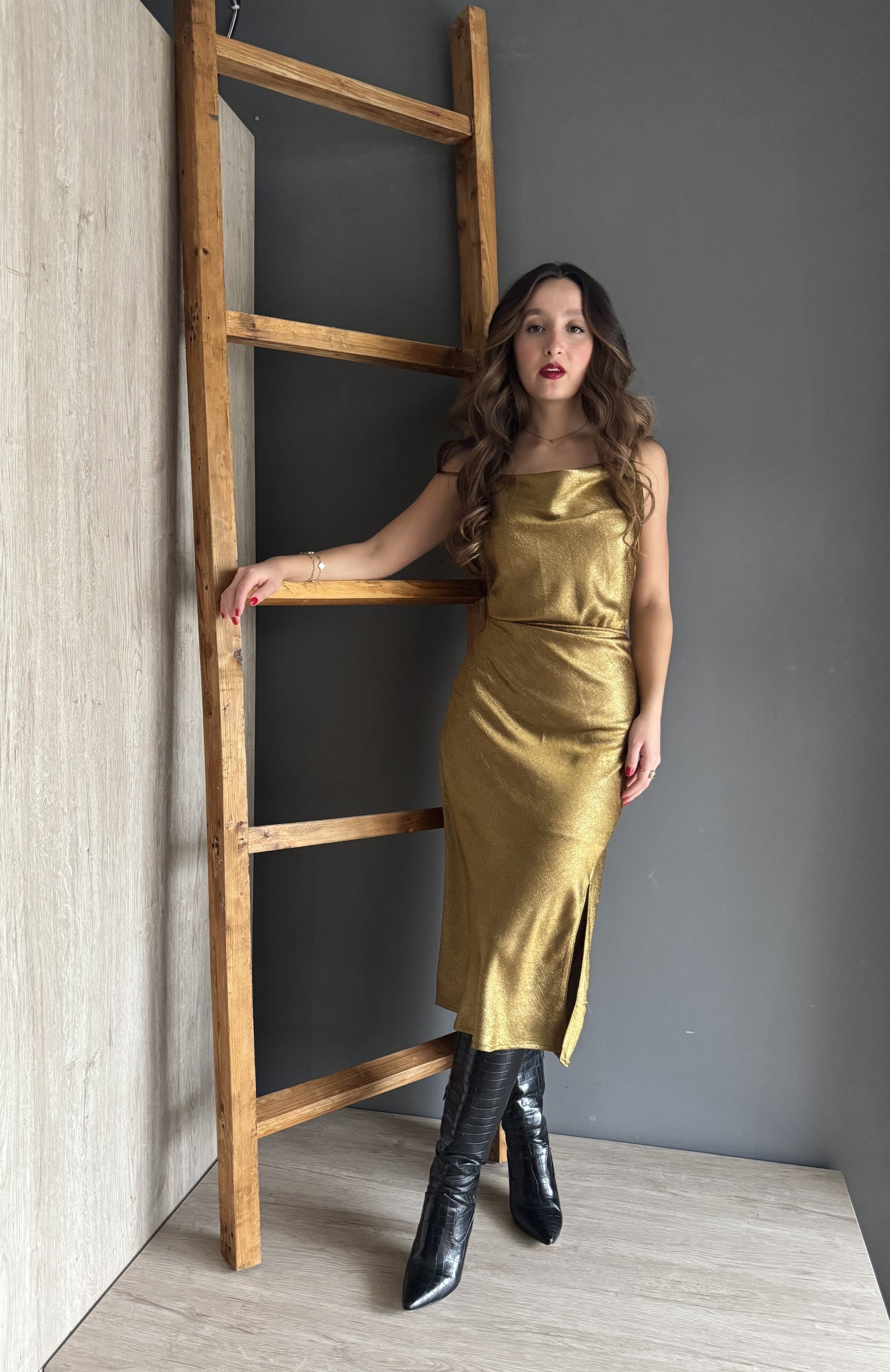 Metallic Midi Skirt Gold – Dorada dorada - vista 2