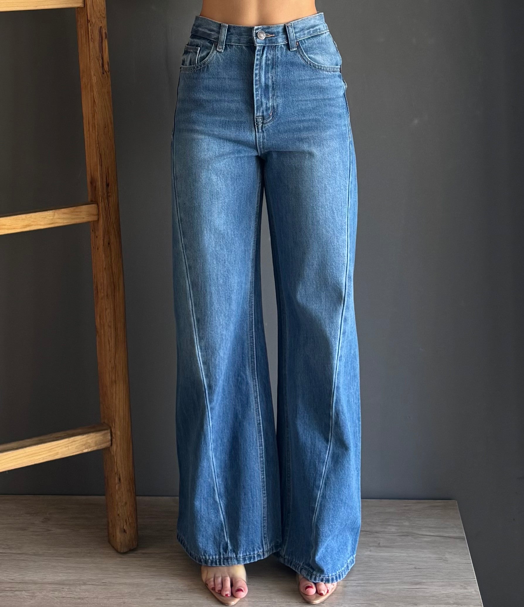 High Waist Jeans – Mezclilla Deslavada mezclilla deslavada - vista 3